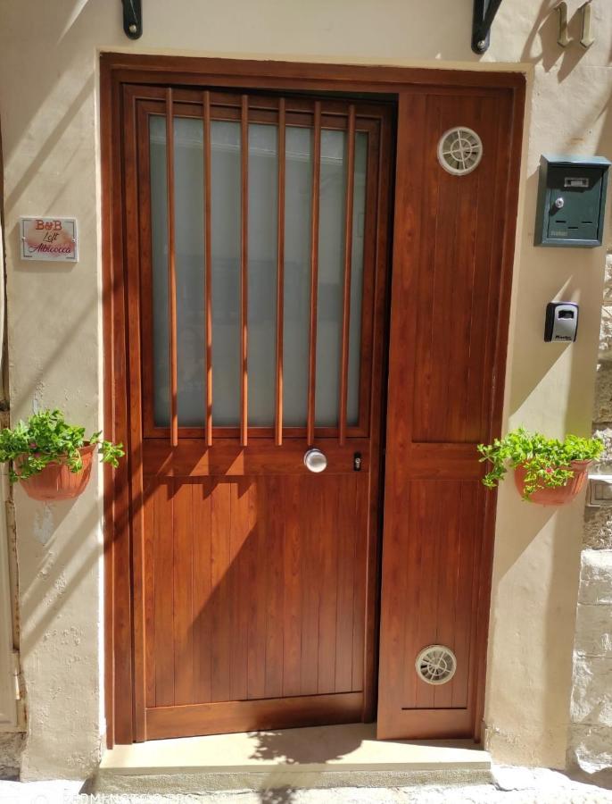 Loft Albicocca Bed & Breakfast Bari Exterior photo